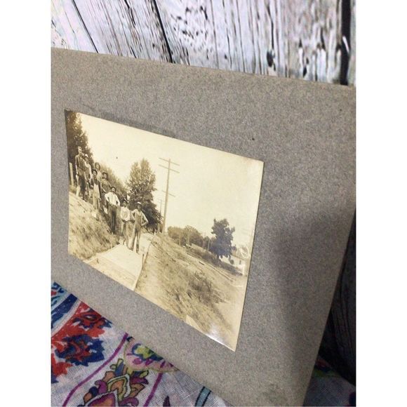 Antique Photography Working Men With Shovels 1800’s / Early 1900 Matted “Working - Picture 10 of 15